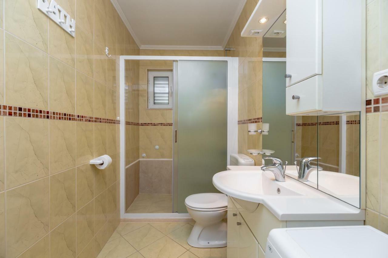 Apartment Ammor With Free Parking ดูบรอฟนิก ภายนอก รูปภาพ